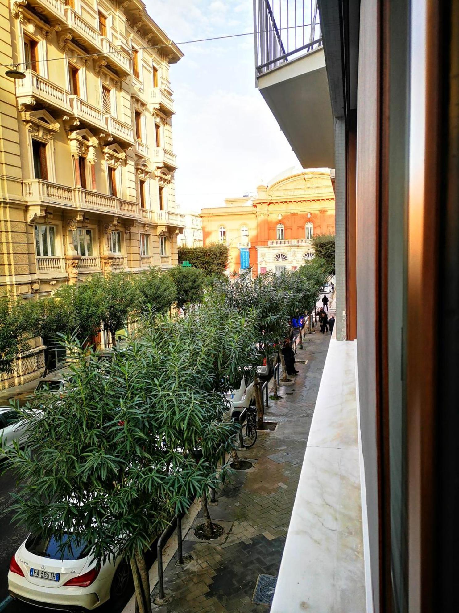 Al Teatro Rooms บารี ภายนอก รูปภาพ